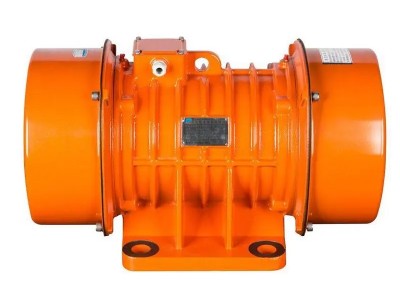 求購臥式離心振動脫水機振動三相異步電動機