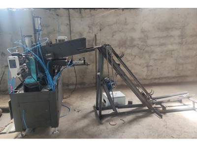 園鋼-兩端自動打中心孔機鉆孔機